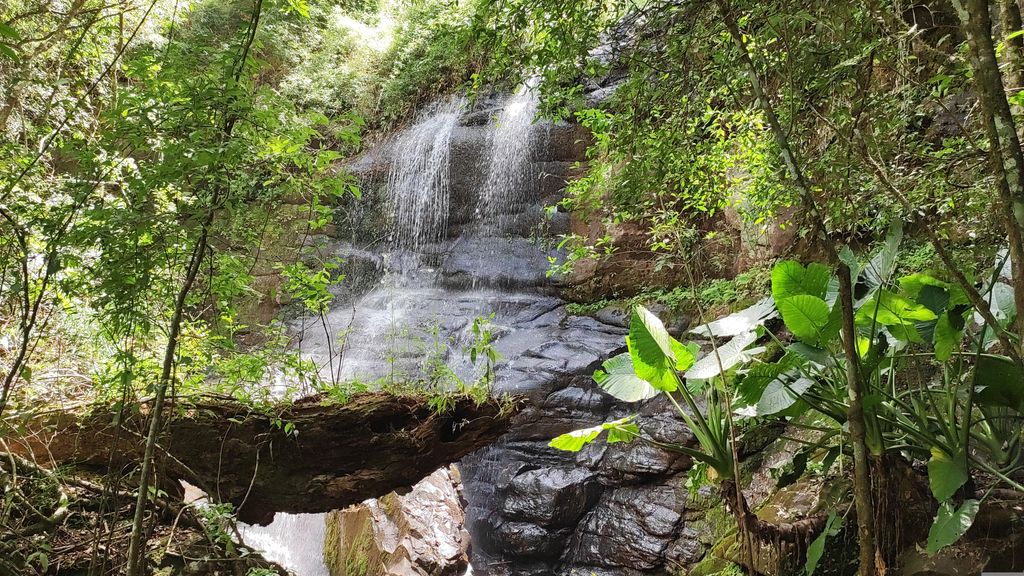 Salto Itakuá en Aristóbulo del Valle, Misiones